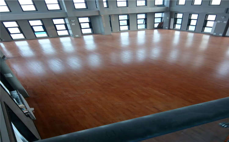 内蒙古专业体育木地板批发