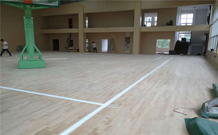 吉林枫桦木体育木地板什么品牌好
