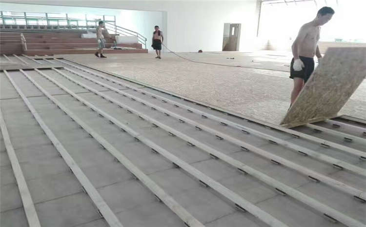 硬木企口体育木地板的翻新原因和特点