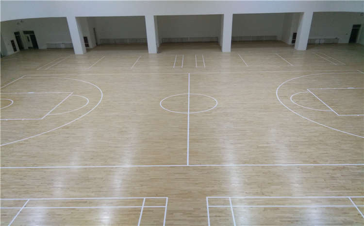 学校体育运动地板打磨翻新