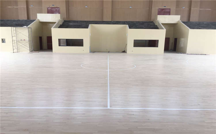 进口篮球馆木地板施工技术