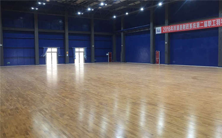 枫桦木体育运动地板怎么保养