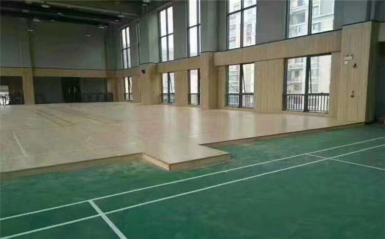 北京企口体育木地板价格