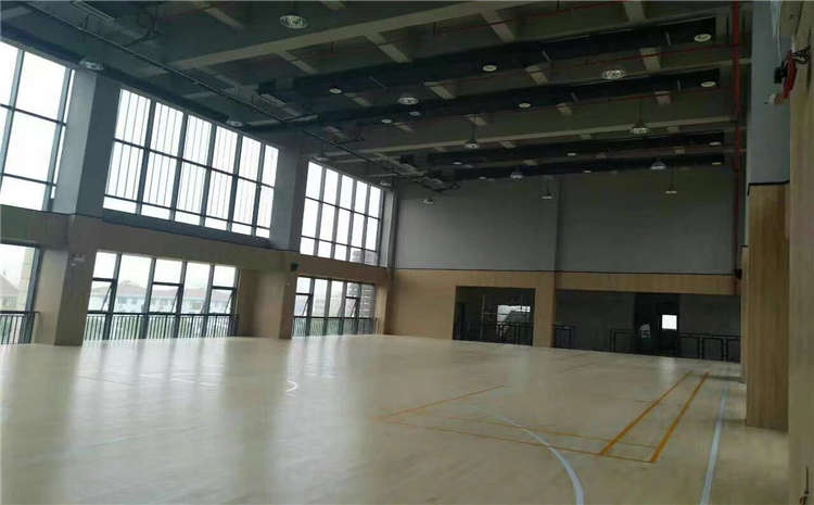 广州专业体育木地板是多少钱